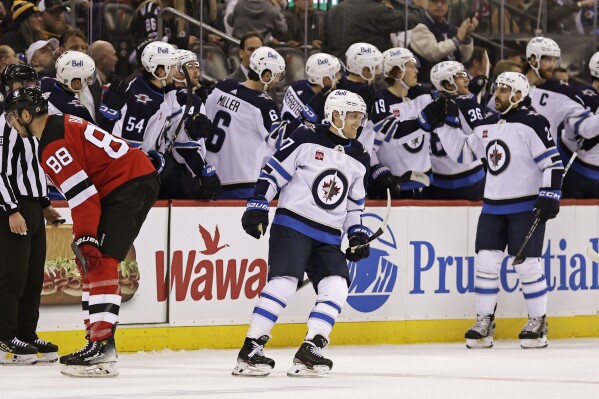 Jack Hughes scores 2 brother Luke has 3 assists as Devils stuns